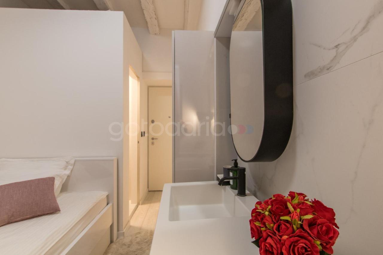 Beachfront Deluxe B&B Makarska Bagian luar foto